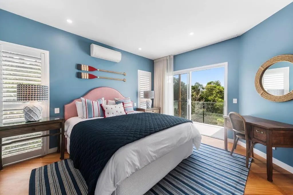 Surfside - Wake To The Waves Breaking Villa Sunshine Beach Australia